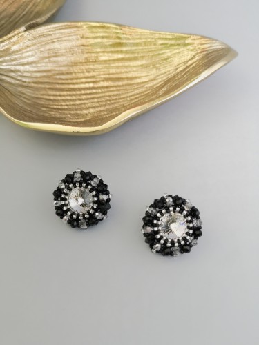 Auskarai prie ausies - DIANA - Black - Crystal 