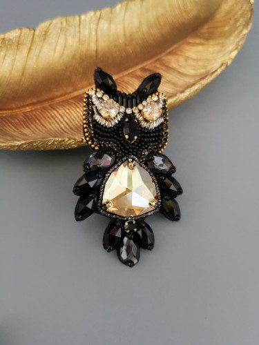 Sagė - Apuokas - Golden shadow crystals - Black 